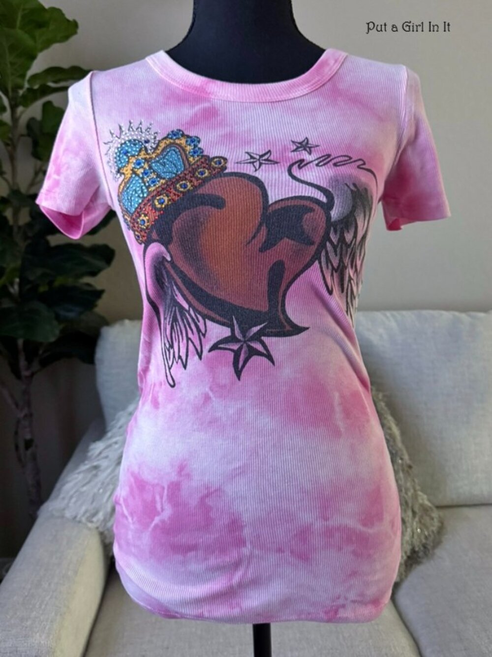 USA Vocal Apparel Women's Pink Heart Wings Crown Old School Tie Dye Shirt S M L
